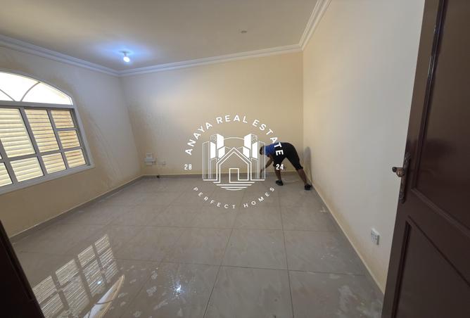 1002151 - Property Main Image