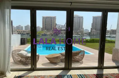 تاون هاوس - 3 غرف نوم - 5 حمامات للبيع في The St. Regis Marsa Arabia Island - Marsa Arabia - جزيرة اللؤلؤة - الدوحة