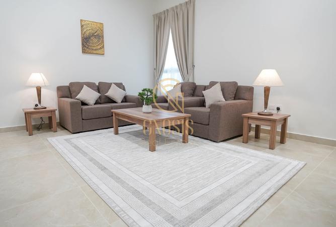 986393 - Property Image 3