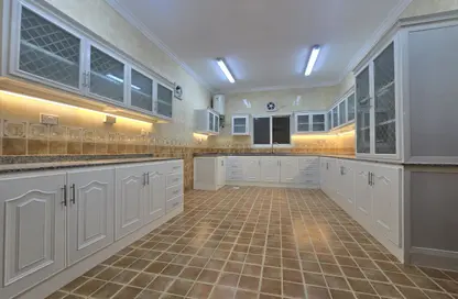 Villa - 6 Bedrooms - 6 Bathrooms for rent in Al Keesa Gate - Al Kheesa - Umm Salal Mohammed
