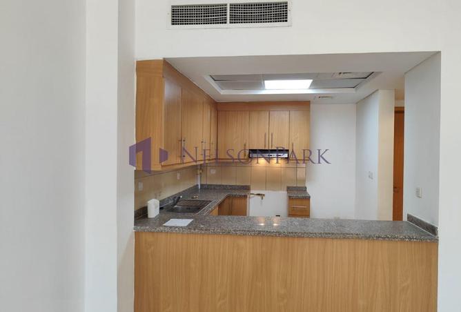 992126 - Property Image 2