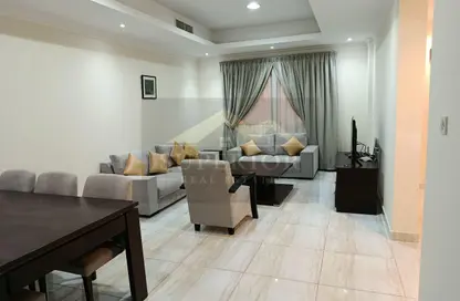 شقة - 2 غرف نوم - 2 حمامات للايجار في شارع نجمه - نجمة - الدوحة