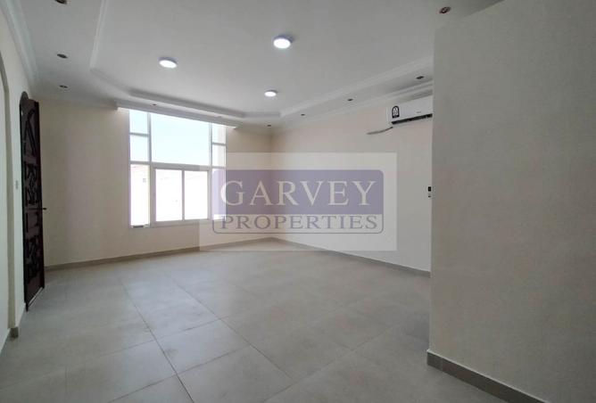 957674 - صورة العقار 3