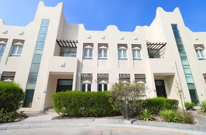 فيلا - 5 غرف نوم - 5 حمامات للايجار في فلل واست باي لاغون - وست باي لاجون - بحيرة وست لاجون - الدوحة