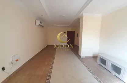 شقة - 2 غرف نوم - 2 حمامات للايجار في سومرست أل منصور - المنصورة - الدوحة