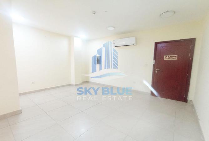 815561 - Property Image 3