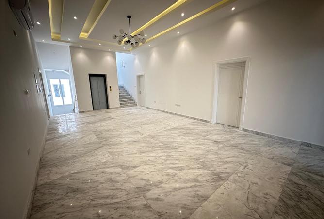 938464 - Property Image 3