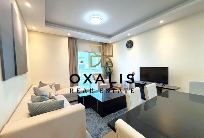 992794 - Property Image 2