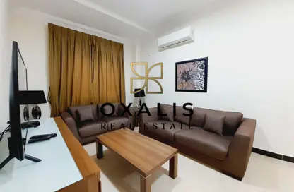 Apartment - 1 Bedroom - 1 Bathroom for rent in Umm Ghwailina Comm - Umm Ghuwalina - Umm Ghuwailina - Doha