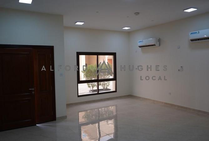 936434 - Property Image 2