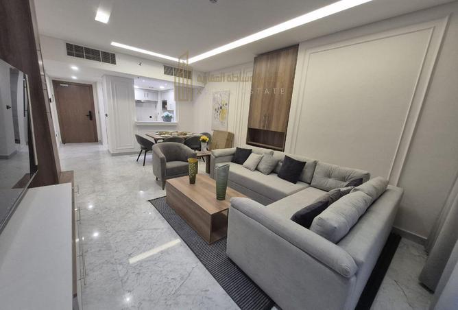 943718 - Property Image 3