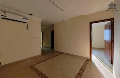 شقة - 3 غرف نوم - 2 حمامات للايجار في 28  نجمة - شارع ابن درهم - نجمة - الدوحة