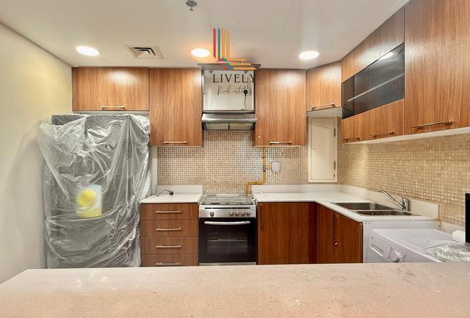 963356 - Property Image 2