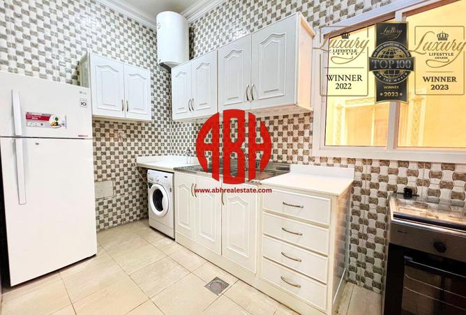 987833 - Property Image 3