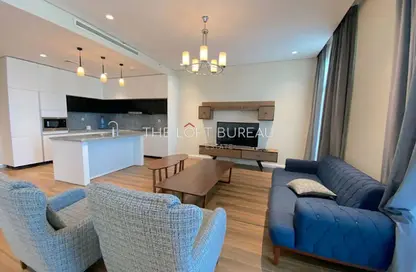 Apartment - 3 Bedrooms - 5 Bathrooms for sale in Floresta Gardens - Floresta Gardens - The Pearl Island - Doha