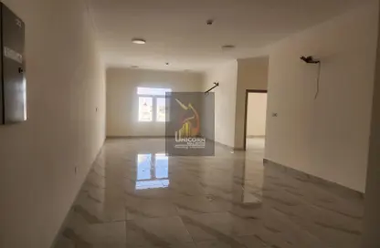 Empty Room image for: Apartment - 2 Bedrooms - 2 Bathrooms for rent in Al Kheesa - Al Kheesa - Umm Salal Mohammed, Image 1