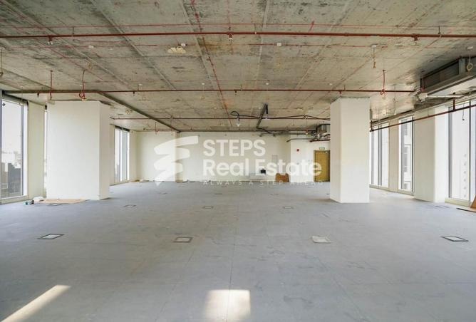942079 - Property Image 2