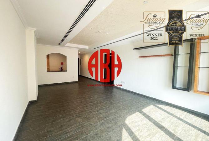 1005847 - Property Image 3