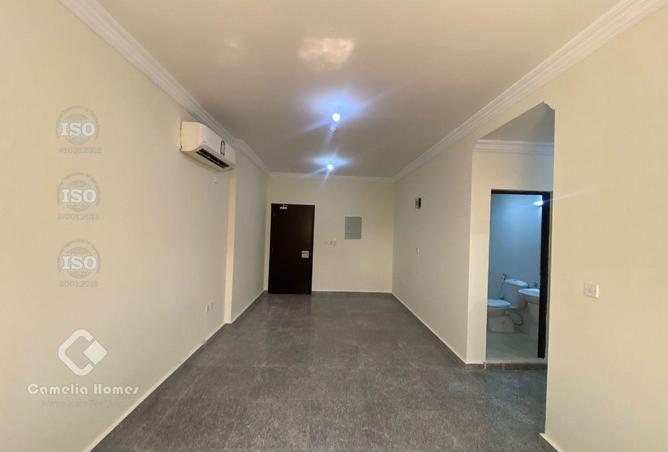 945307 - Property Main Image