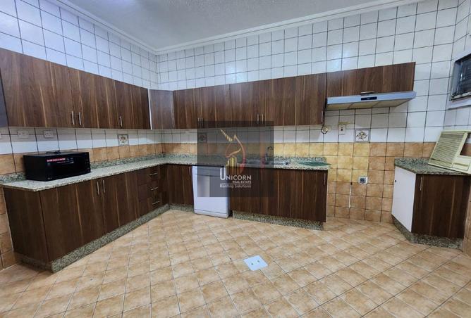 951206 - Property Image 3