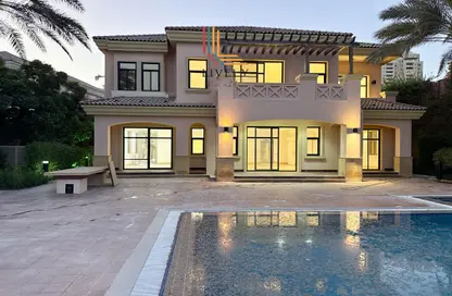 Apartment - 4 Bedrooms - 7 Bathrooms for rent in Bahri Villas - The Villas - The Pearl Island - Doha