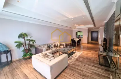 Apartment - 1 Bedroom - 2 Bathrooms for rent in West Porto Drive - Porto Arabia - The Pearl Island - Doha
