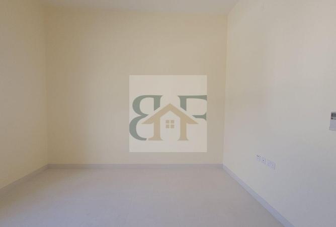 994265 - Property Image 3