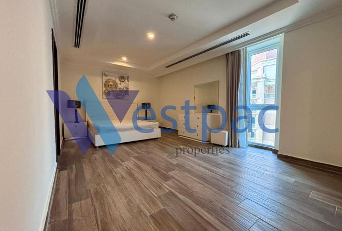 998259 - Property Image 3