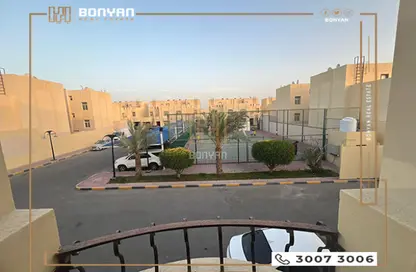 فيلا - 4 غرف نوم - 4 حمامات للايجار في الغرافة - الغرافة - الدوحة