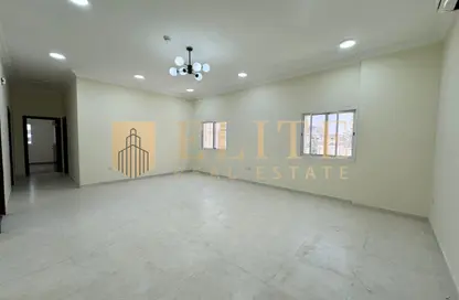 Apartment - 2 Bedrooms - 2 Bathrooms for rent in Al Mansoura - Al Mansoura - Doha
