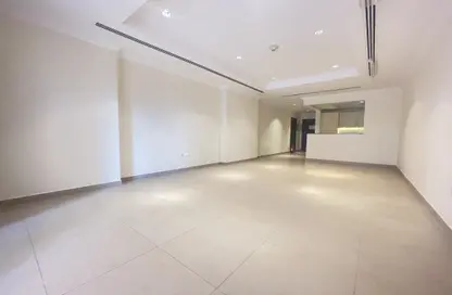 شقة - 1 حمام للايجار في طريق بورتو الشرقي - بورتو أرابيا - جزيرة اللؤلؤة - الدوحة شقة - 1 حمام للايجار في طريق بورتو الشرقي - بورتو أرابيا - جزيرة اللؤلؤة - الدوحة