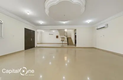 فيلا - 4 غرف نوم - 4 حمامات للايجار في شارع  بو هامو - أبو هامور - الدوحة