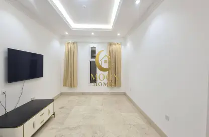 شقة - 2 غرف نوم - 3 حمامات للايجار في منتزه 7 - المنتزه - الدوحة