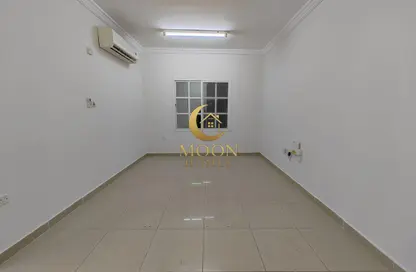 Apartment - 2 Bedrooms - 2 Bathrooms for rent in Al Muntazah Street - Al Muntazah - Doha