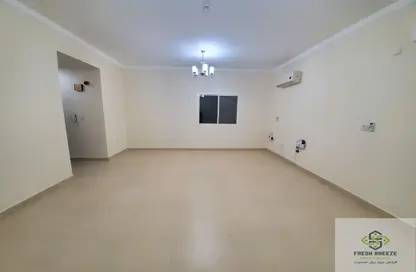 Apartment - 2 Bedrooms - 2 Bathrooms for rent in Anas Street - Fereej Bin Mahmoud North - Fereej Bin Mahmoud - Doha
