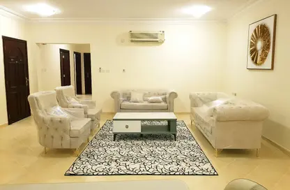 Compound - 3 Bedrooms - 2 Bathrooms for rent in Old Airport 43 - Old Airport Road - Doha