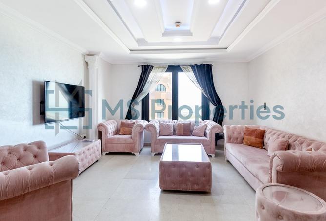 933010 - Property Image 3