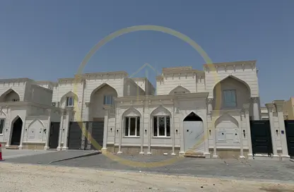 Villa - 7 Bedrooms - 7 Bathrooms for sale in Bu Hamour Street - Abu Hamour - Doha