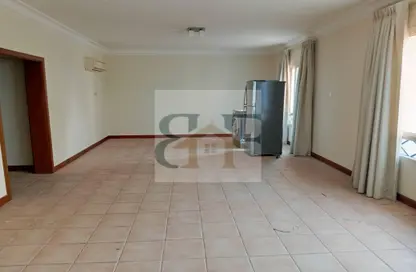 Apartment - 3 Bedrooms - 3 Bathrooms for rent in Al Mansoura - Al Mansoura - Doha