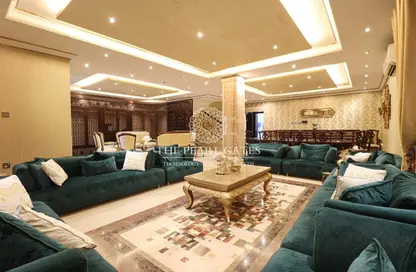 Villa - 5 Bedrooms - 7 Bathrooms for sale in Bu Hamour Street - Abu Hamour - Doha