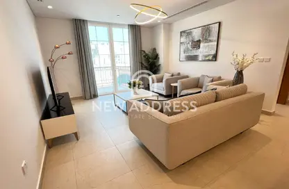 Apartment - 1 Bedroom - 2 Bathrooms for rent in Floresta Gardens - Floresta Gardens - The Pearl Island - Doha