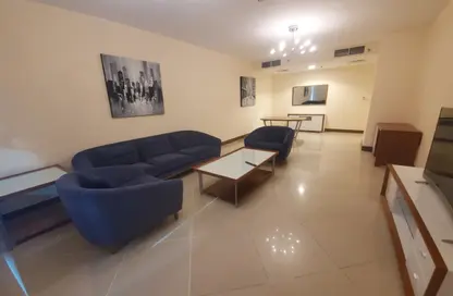 Apartment - 2 Bedrooms - 3 Bathrooms for rent in West Bay Tower - West Bay - West Bay - Doha