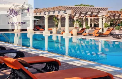 Apartment - 2 Bedrooms - 3 Bathrooms for rent in East Porto Drive - Porto Arabia - The Pearl Island - Doha