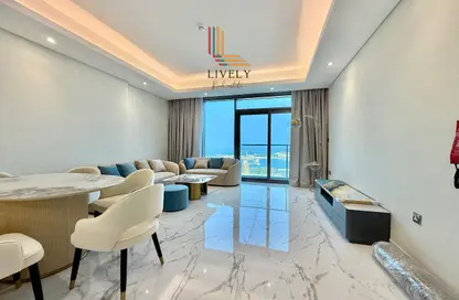 Apartment - 1 Bedroom - 2 Bathrooms for rent in Marina Residences 195 - Marina District - Lusail