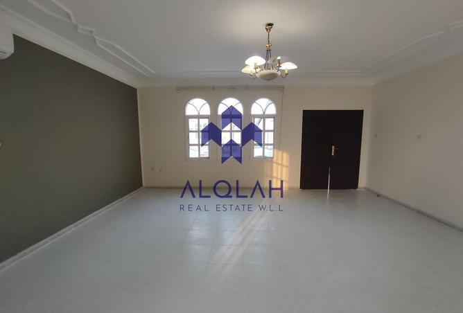 946267 - Property Image 3