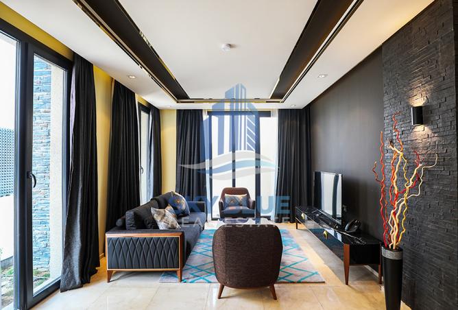 939632 - Property Image 3