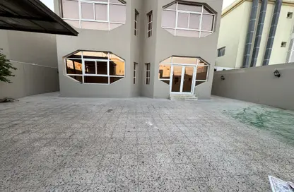 فيلا - 5 غرف نوم - 6 حمامات للايجار في المعمورة 18 - المعمورة - الدوحة