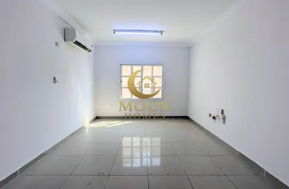 Apartment - 2 Bedrooms - 2 Bathrooms for rent in Muntazah 7 - Al Muntazah - Doha