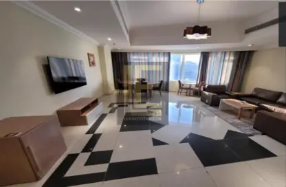 Apartment - 2 Bedrooms - 3 Bathrooms for rent in West Bay - Doha