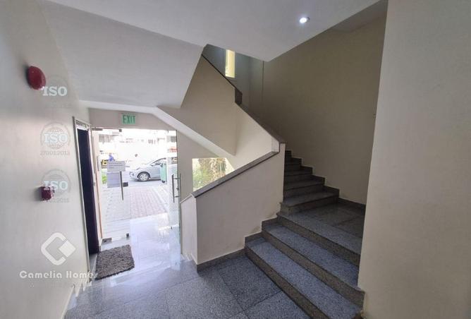 971025 - Property Image 3